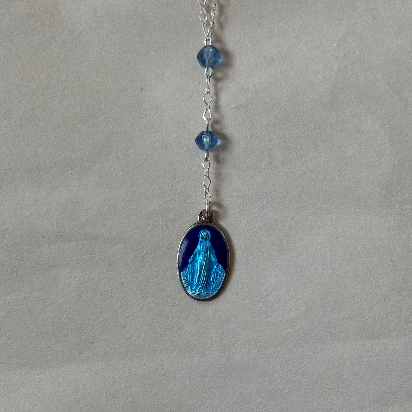 blue idol necklace