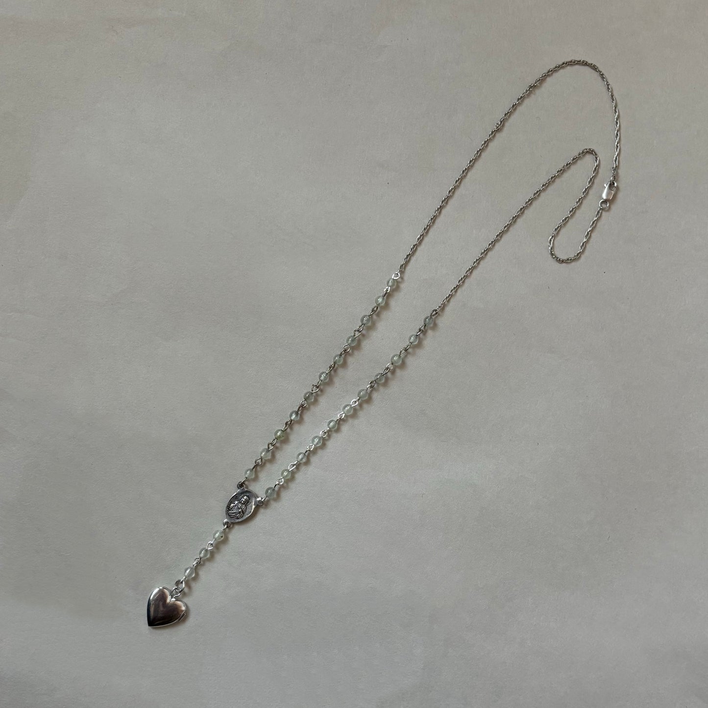 heart icon necklace