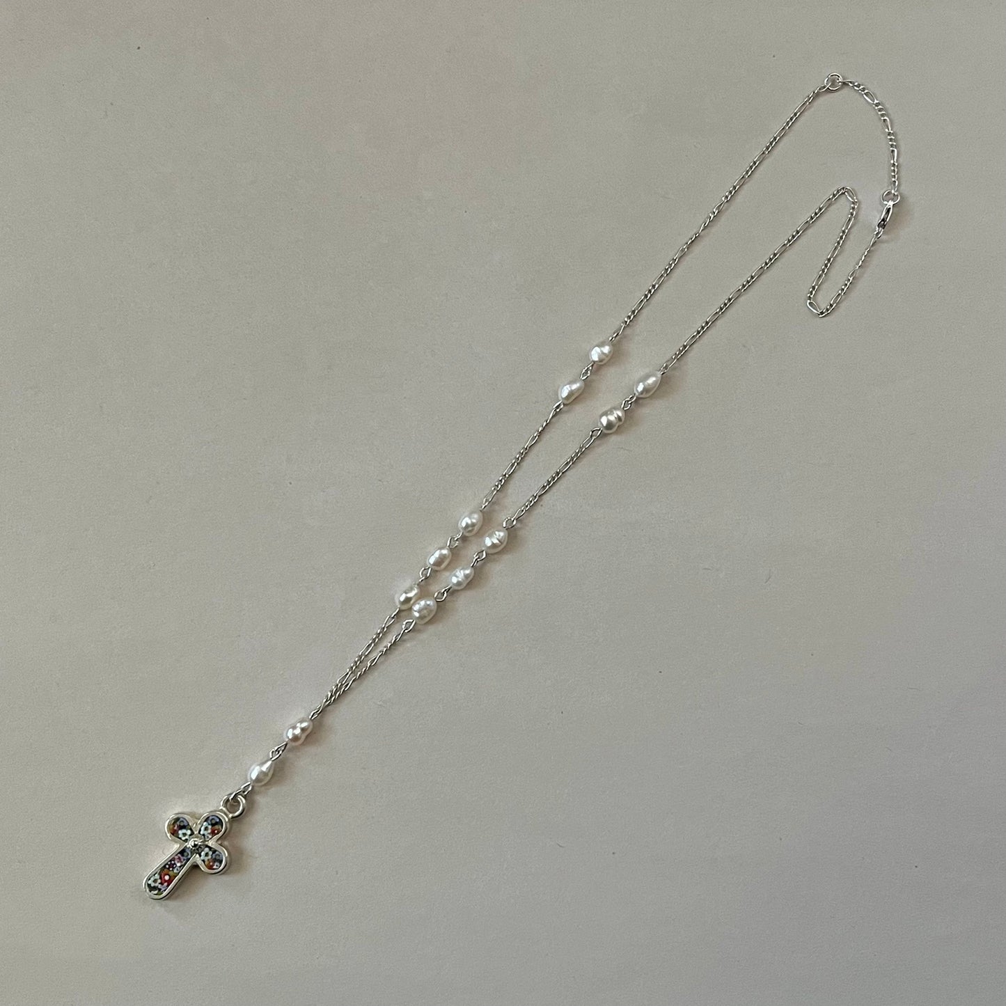 mini mosaic pearl necklace