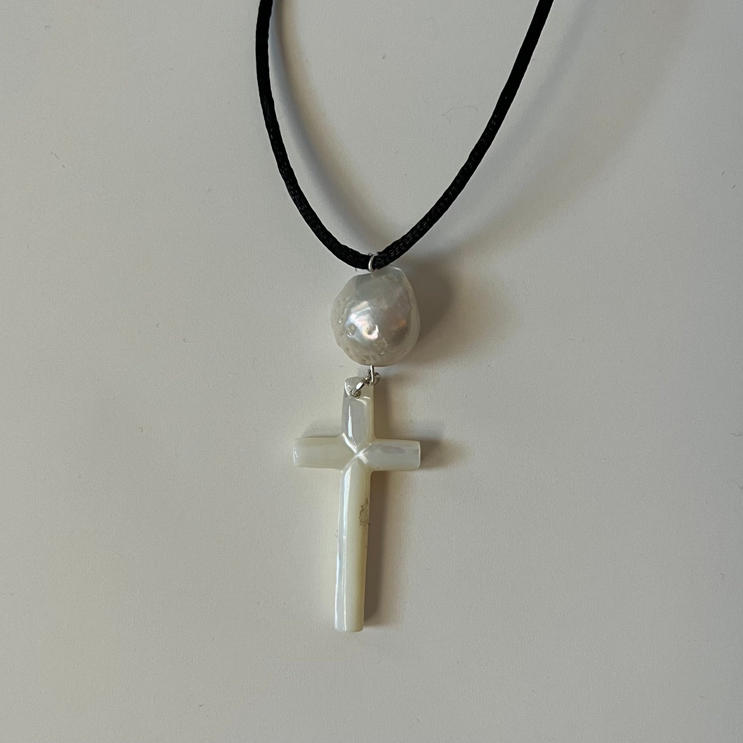 mother of pearl necklace