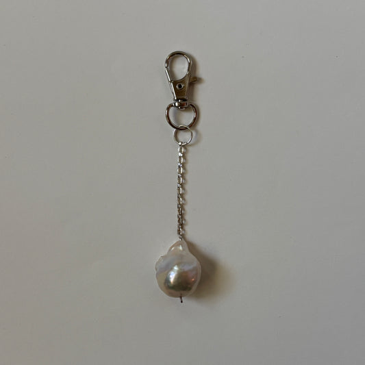 pearl keychain