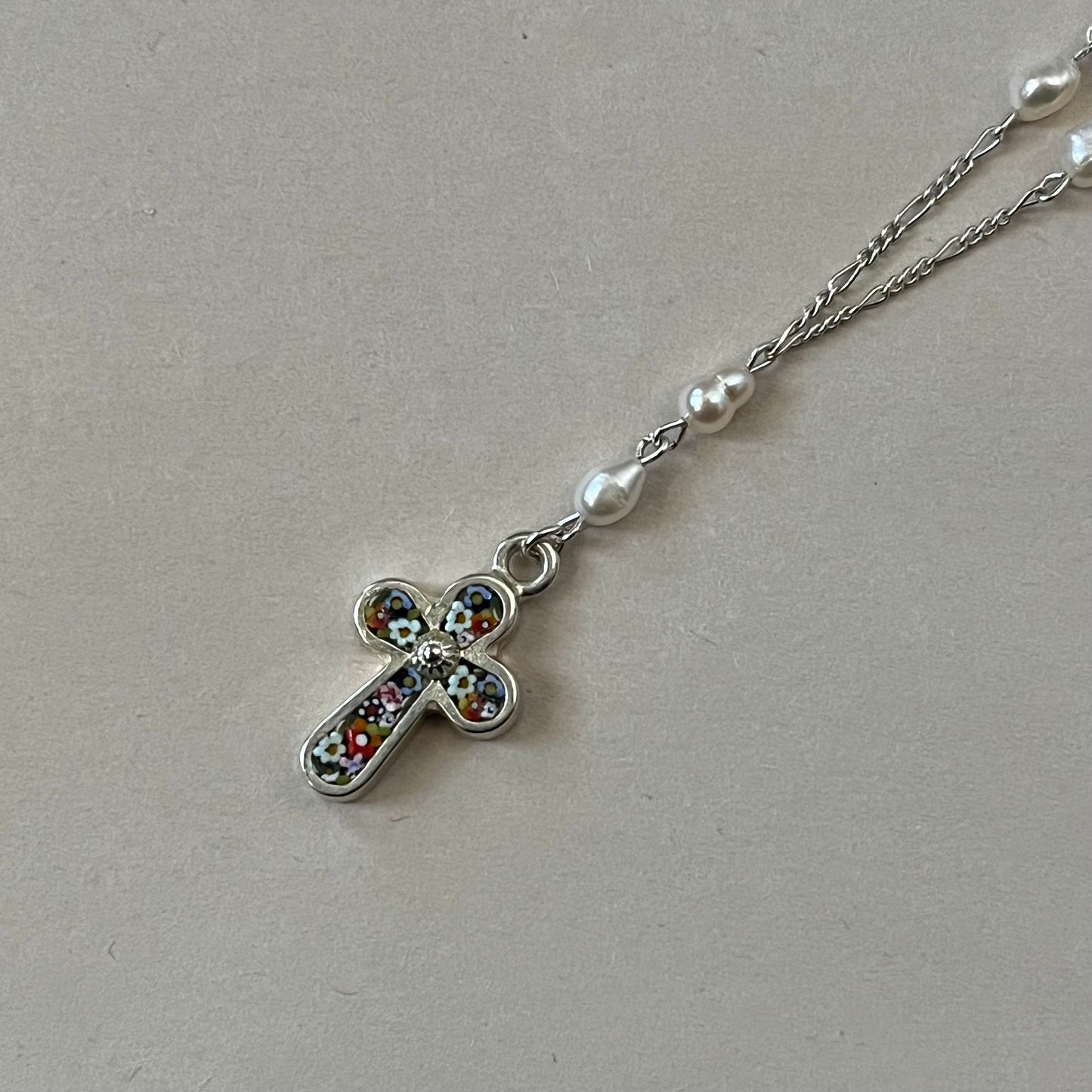 mini mosaic pearl necklace