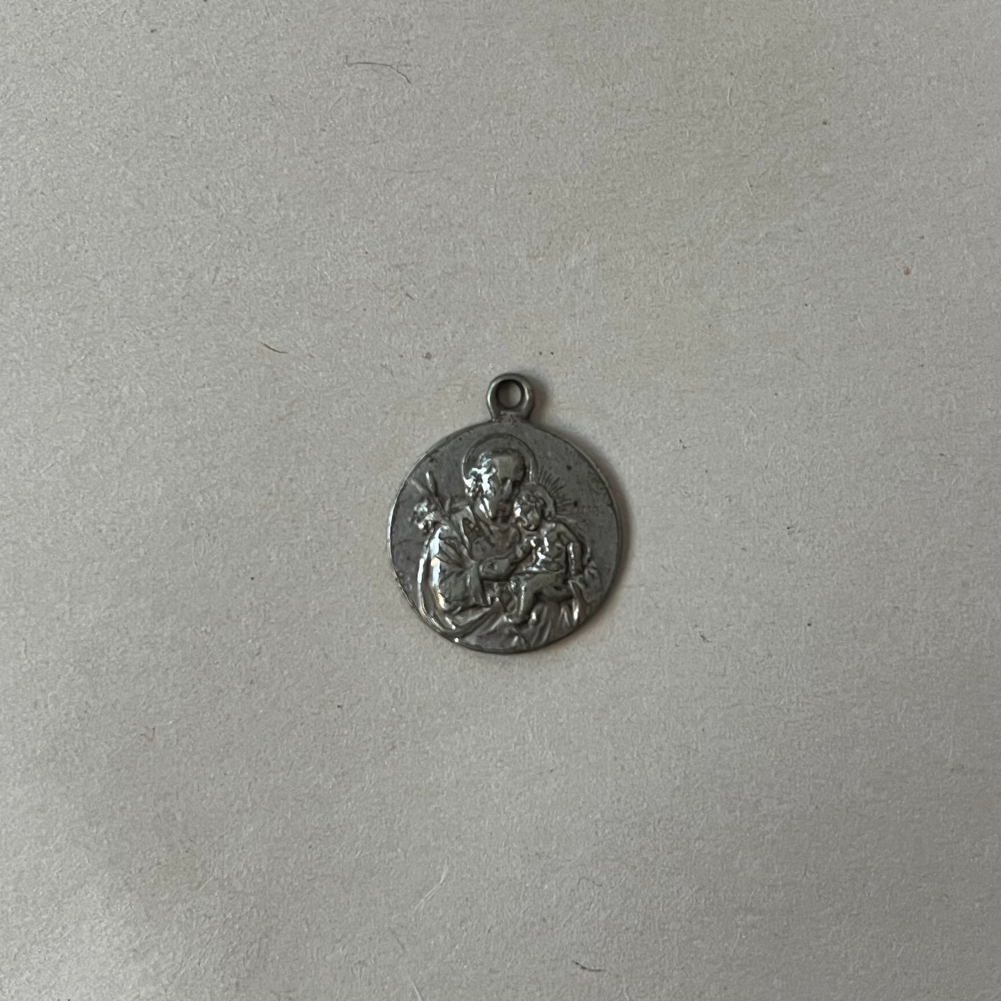 icon pendant