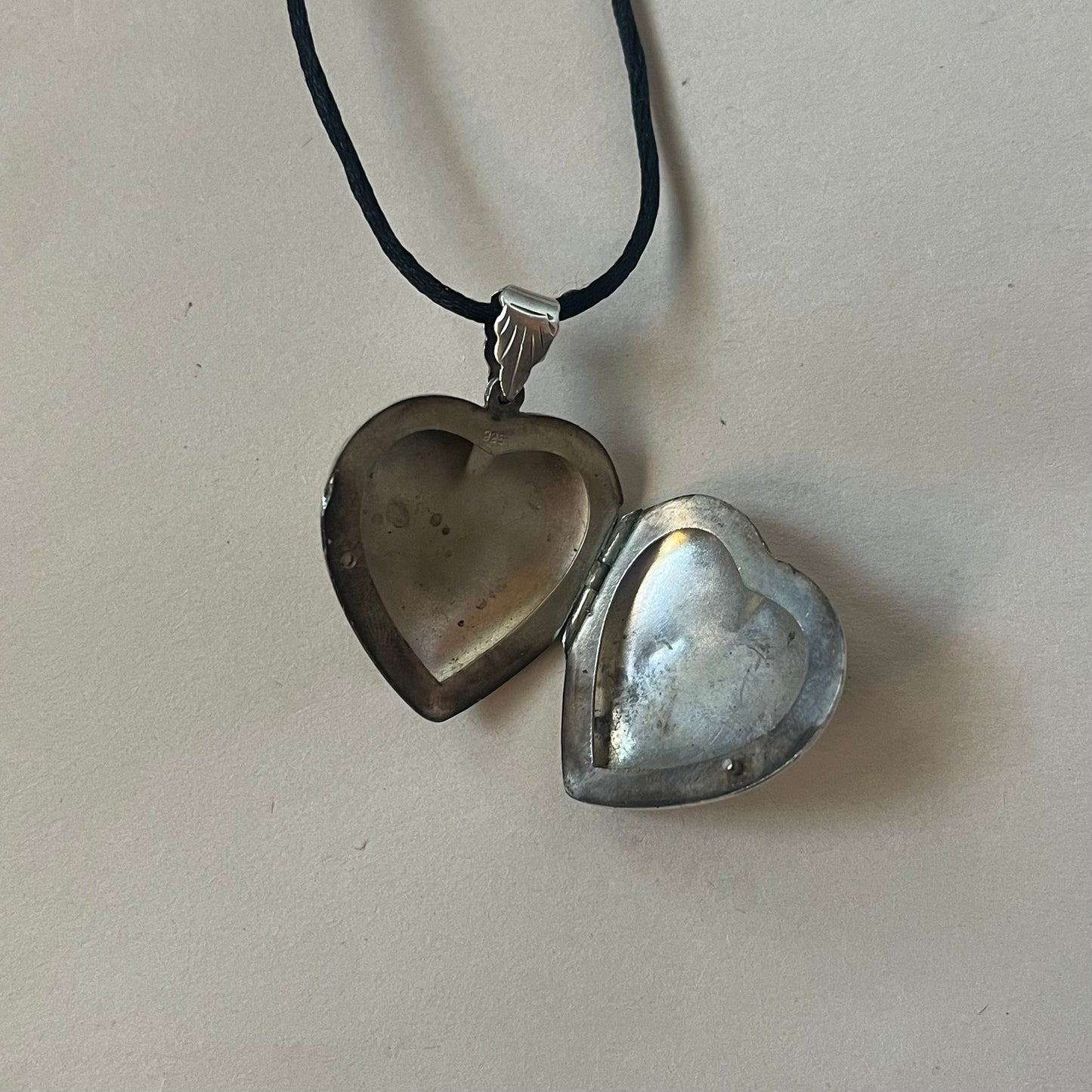 jumbo heart locket neckalce