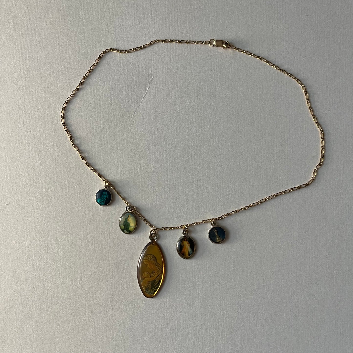 droplet necklace